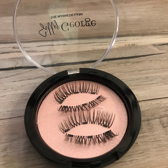 ✨SOLD✨ Silly George “The Dailies” Magnetic Lashes - Picture 2 of 2